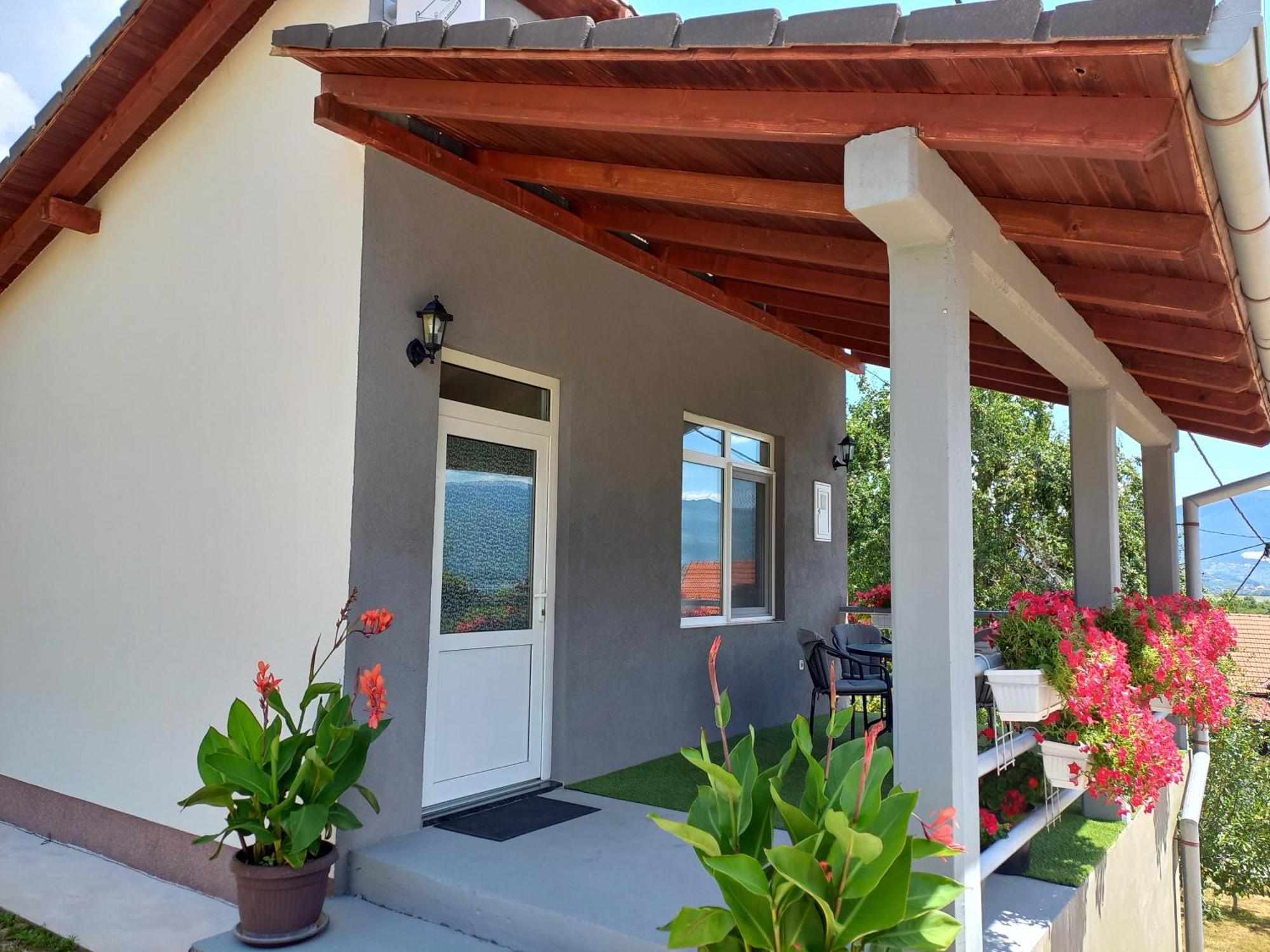 Apartman Konak Prozor Exterior foto