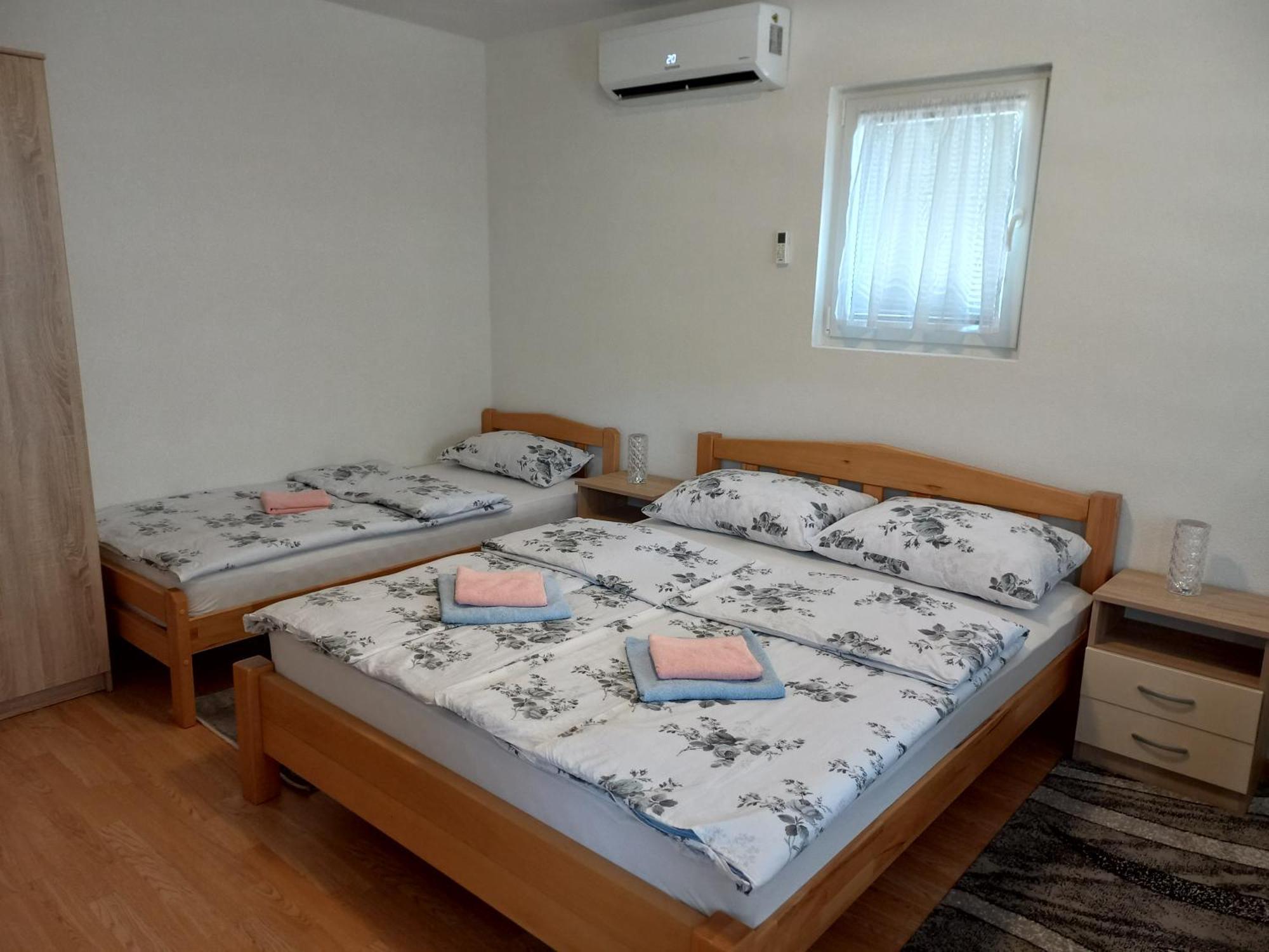 Apartman Konak Prozor Exterior foto